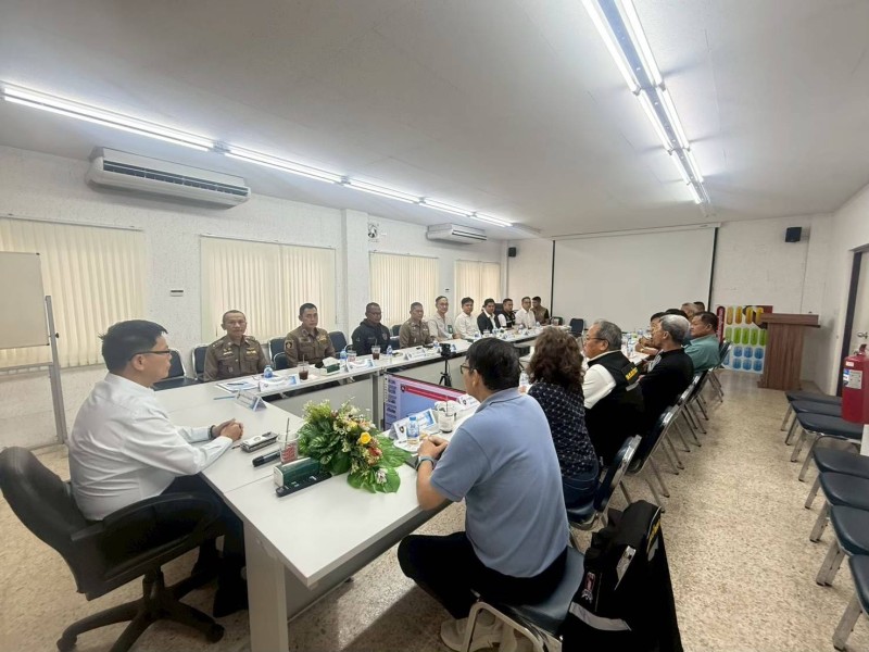 Meeting Image 2