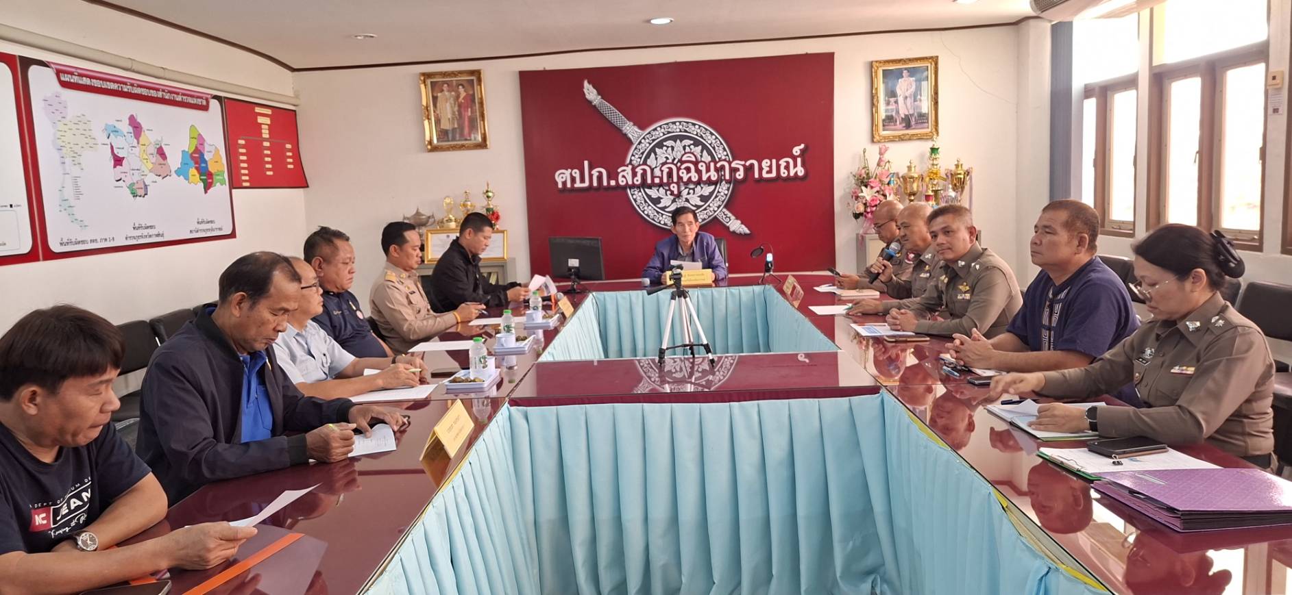 Meeting Image 2